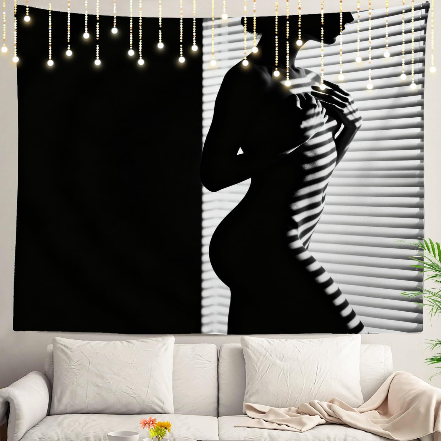 Fairy Lights Bedroom - Soyut Kadın Siluet Goblen Duvar Dekoru